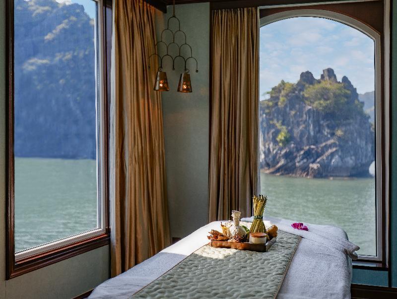 Heritage Line Ylang Cruise - Halong Bay & Lan Ha Bay Ha Long Exterior foto
