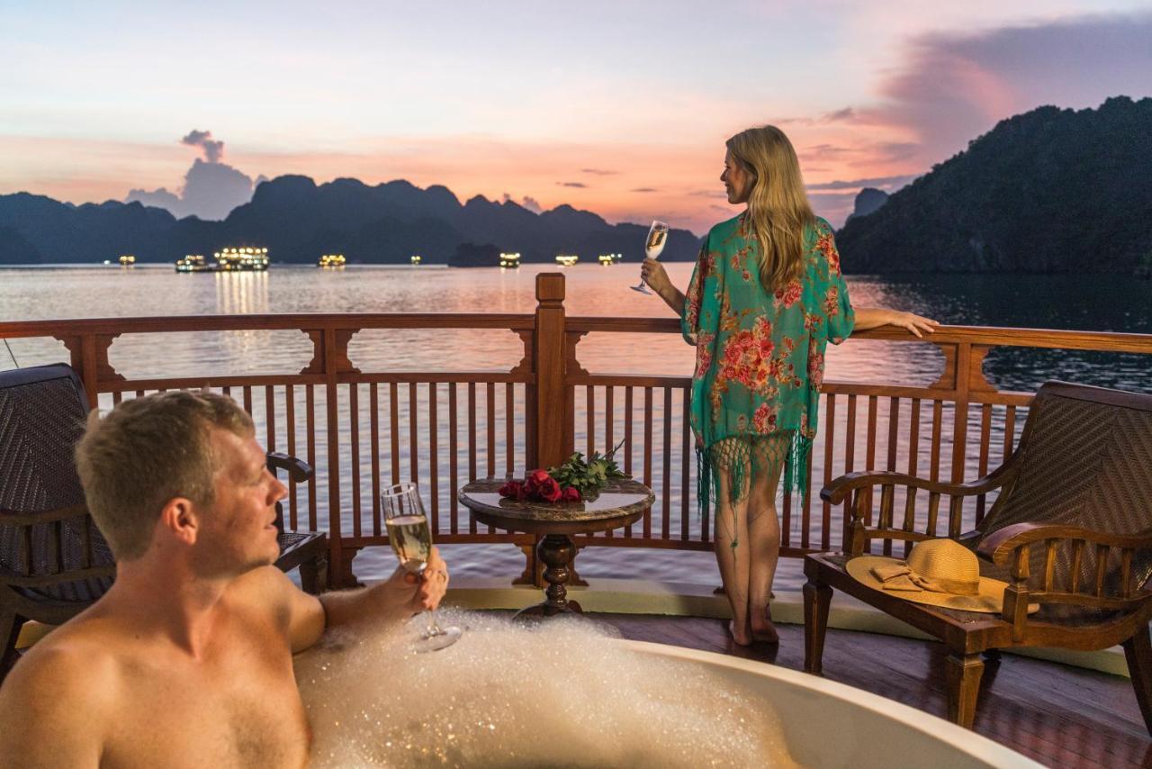 Heritage Line Ylang Cruise - Halong Bay & Lan Ha Bay Ha Long Exterior foto