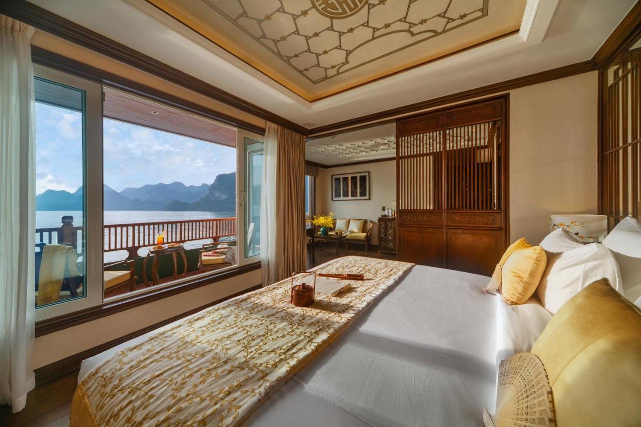 Heritage Line Ylang Cruise - Halong Bay & Lan Ha Bay Ha Long Exterior foto