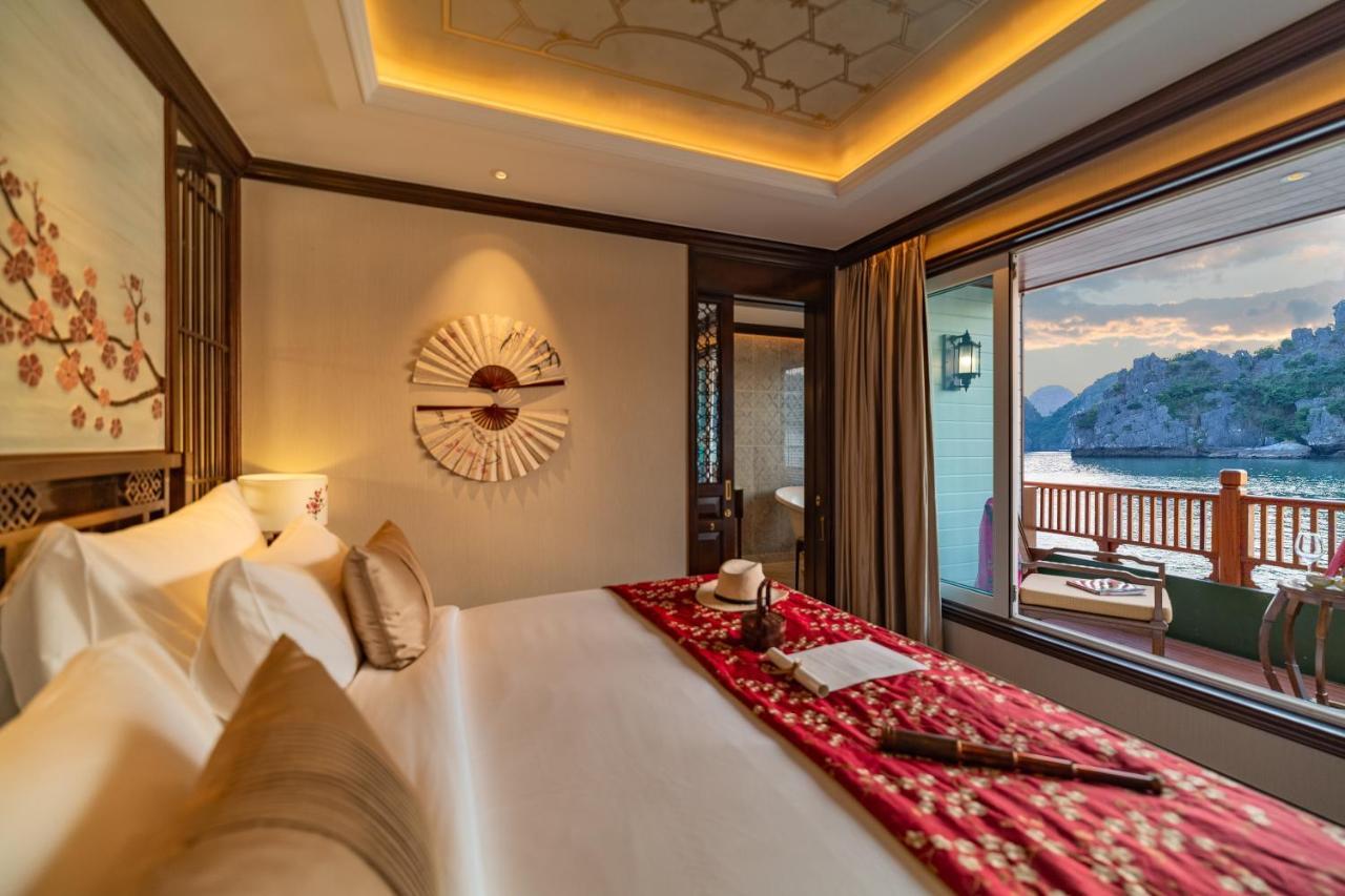 Heritage Line Ylang Cruise - Halong Bay & Lan Ha Bay Ha Long Exterior foto