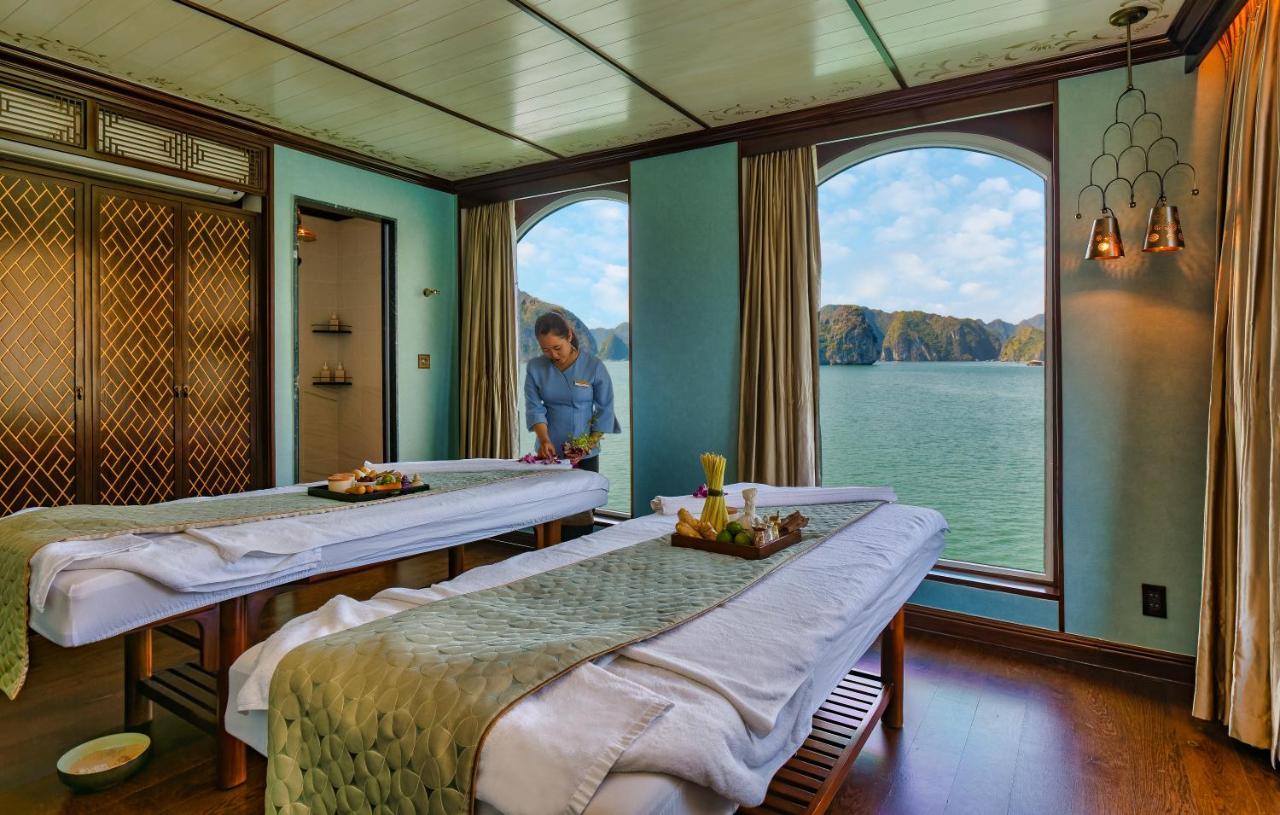 Heritage Line Ylang Cruise - Halong Bay & Lan Ha Bay Ha Long Exterior foto
